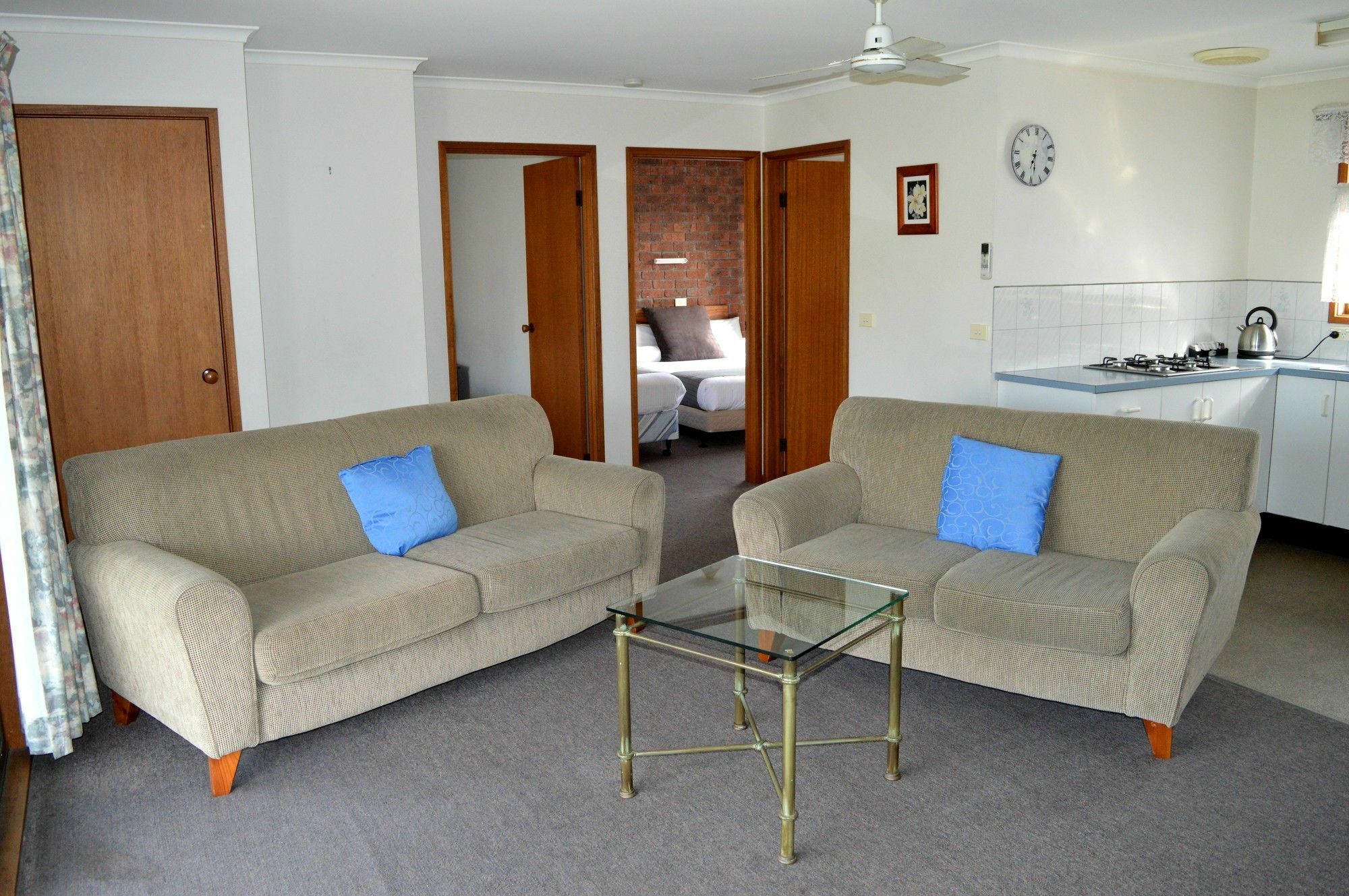 Lakes Jakaranda Holiday Units Lakes Entrance Bagian luar foto